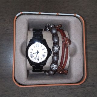FOSSIL(腕時計 ・ ブラウン/茶色系)のフリマアイテム一覧 FOSSIL(腕時計 ・ ブラウン/茶色系)のフリマアイテム一覧