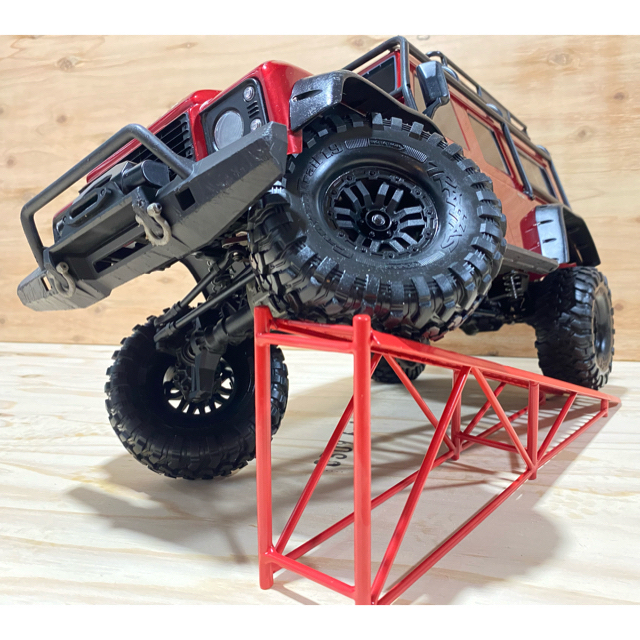 トラクサス TRX4 ディフェンダーD110 レッド RTR クローラーの トラクサス TRX4 ディフェンダーD110 レッド RTR クローラーの