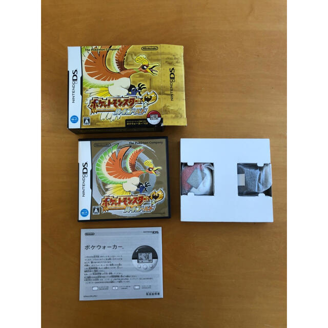 任天堂(ニンテンドウ)のポケットモンスター　ハートゴールド エンタメ/ホビーのゲームソフト/ゲーム機本体(携帯用ゲームソフト)の商品写真