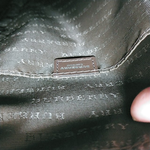 BURBERRY バッグの通販 by Skasne000's shop|バーバリーならラクマ - BURBERRY お得最新品