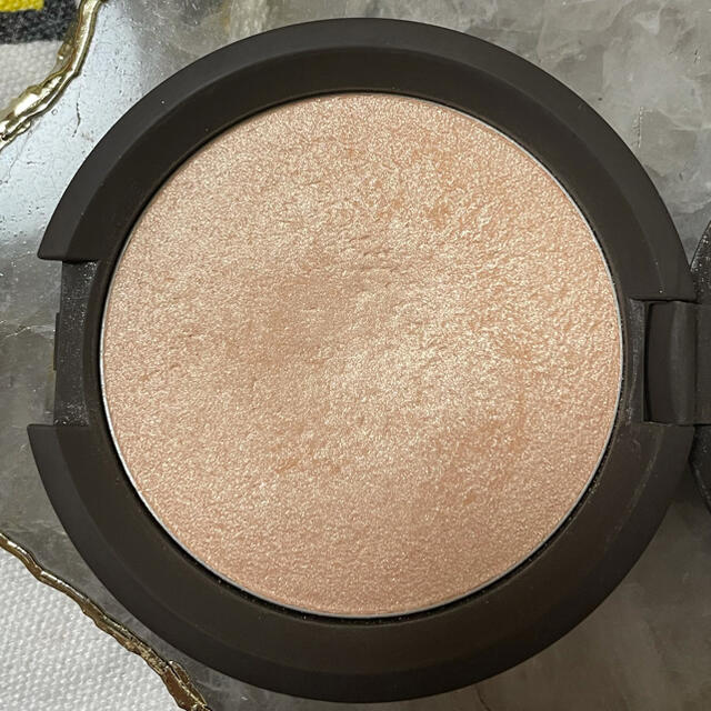 Sephora(セフォラ)のBECCA ベッカ　ハイライト　moonstone ムーンストーン コスメ/美容のベースメイク/化粧品(フェイスパウダー)の商品写真