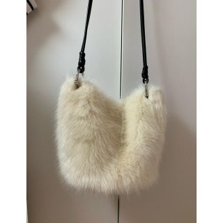 ZARA - ZARA ファーバッグの通販 by ボミ's shop｜ザラならラクマ