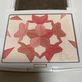 ディオール(Dior)のディオール　スノー　ブラッシュ&ブルーム　パウダー(チーク)