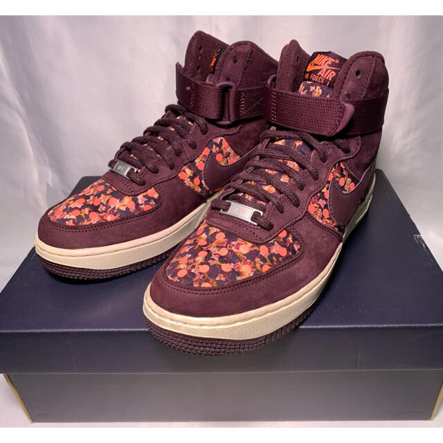 ットを NIKE - NIKE WMNS AIR FORCE 1 HI LIB QS 24.5cmの通販