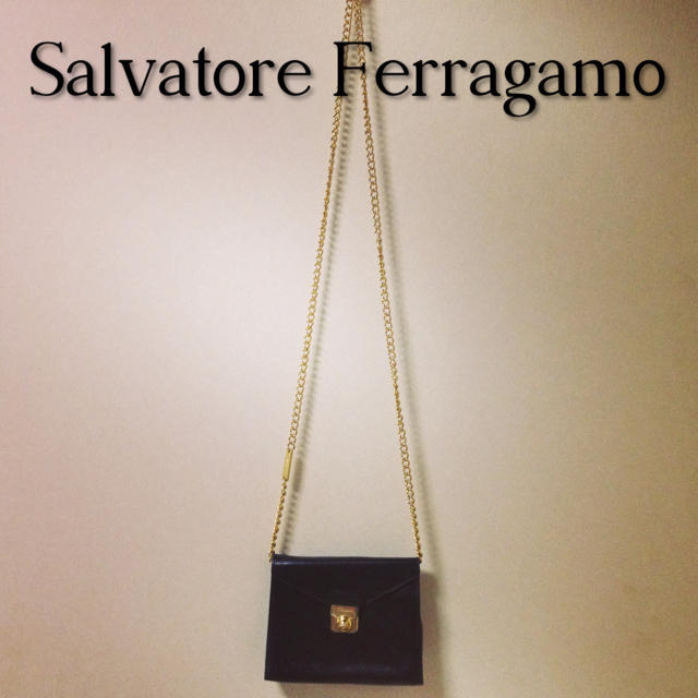 FERRAGAMO - 本日限定！【18万→7000円】正規品！