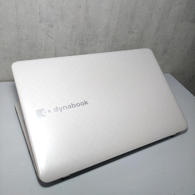 春新作の ♥︎美品♥︎Win11ノートパソコン Toshiba dynabook T552 4