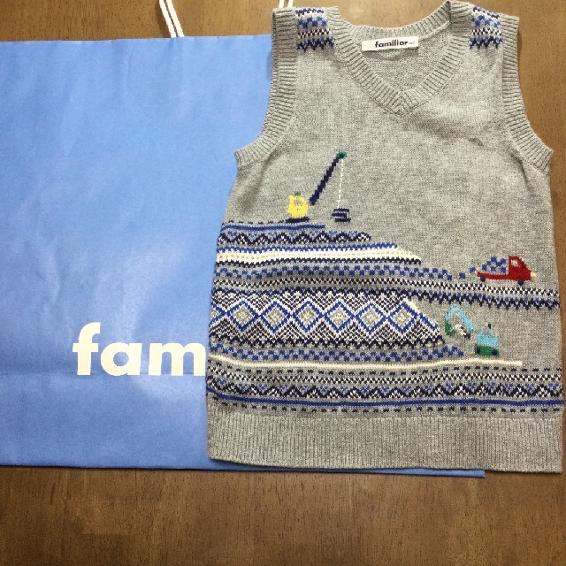 familiar(ファミリア)のfamiliar　ファミリア　ベスト　サイズ:100 キッズ/ベビー/マタニティのキッズ服男の子用(90cm~)(ニット)の商品写真