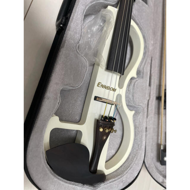 ENNBOM エレキヴァイオリン　4/4 ホワイト 楽器の弦楽器(ヴァイオリン)の商品写真