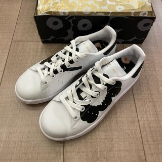 マリメッコ(marimekko)の【新品・未使用】adidas×marimekko スタンスミス 22.5cm(スニーカー)