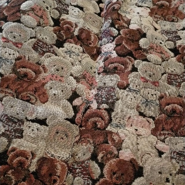 大きいサイズ レトロ くま総柄 テディベア ゴブラン ジャンパースカート レディースのワンピース(ひざ丈ワンピース)の商品写真