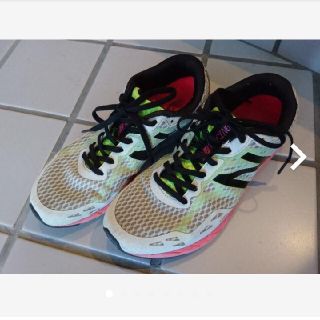 ニューバランス(New Balance)のニューバランススニーカー 23.5(スニーカー)