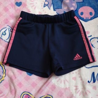 アディダス(adidas)のadidas　ショートパンツ　110センチ(パンツ/スパッツ)