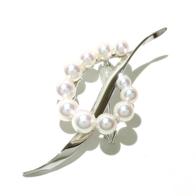 お気に入り】 MIKIMOTO - 白 ブローチ新品同様 mikimoto(ミキモト