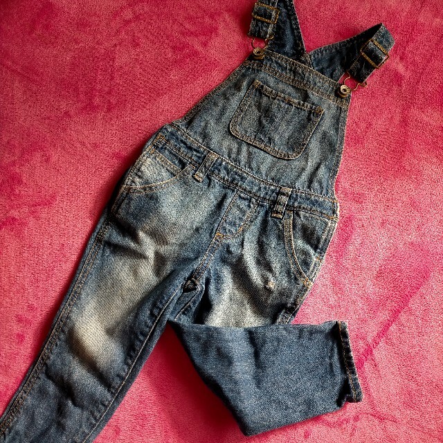 babyGAP(ベビーギャップ)のGAP デニム サロペット　 キッズ/ベビー/マタニティのキッズ服男の子用(90cm~)(パンツ/スパッツ)の商品写真