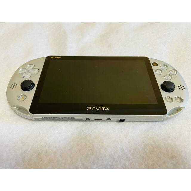 PlayStation Vita - PSVita PCH-2000 ZA25 SONY シルバー本体 画面傷 ...