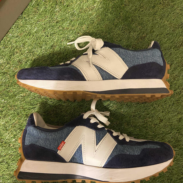 デニム切替えスニーカーカラーNewBalance x Levi’s 327 “Navy&White”