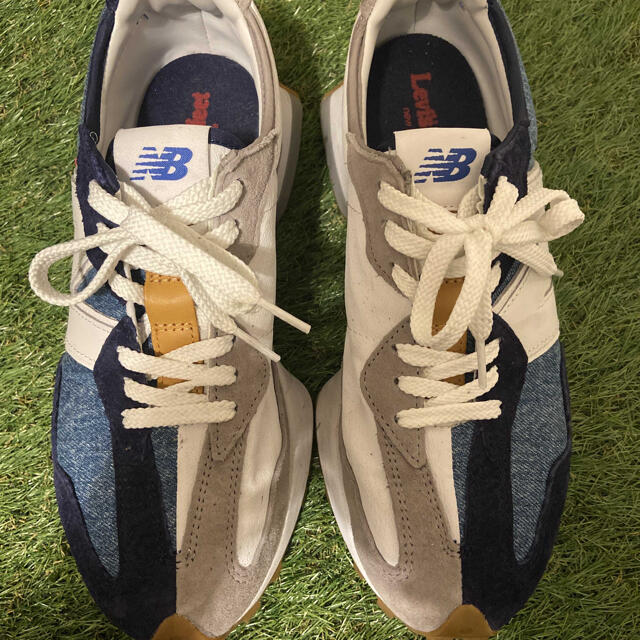 New Balance(ニューバランス)のNewBalance x Levi’s 327 “Navy&White” メンズの靴/シューズ(スニーカー)の商品写真