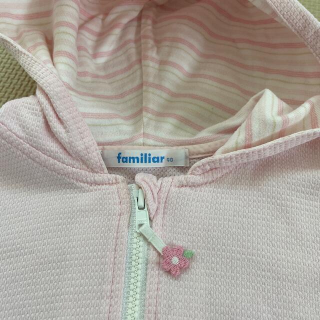 familiar(ファミリア)のファミリア　パーカー　90 キッズ/ベビー/マタニティのキッズ服女の子用(90cm~)(ジャケット/上着)の商品写真