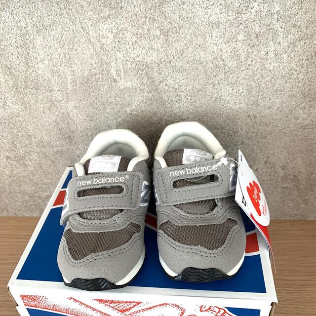 New Balance(ニューバランス)のニューバランス　グレー　12cm キッズ/ベビー/マタニティのベビー靴/シューズ(~14cm)(スニーカー)の商品写真