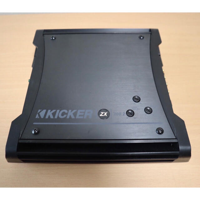 KICKER ZX200.2. パワーアンプ