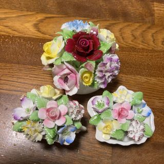 ロイヤルドルトン(Royal Doulton)のロイヤル　ドルトン　陶花(置物)