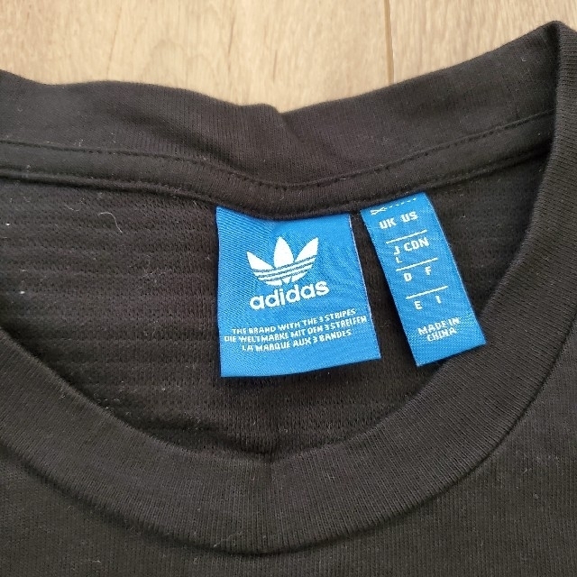 adidas(アディダス)のadidas original ビッグトレフォイルロゴTシャツ メンズのトップス(Tシャツ/カットソー(半袖/袖なし))の商品写真