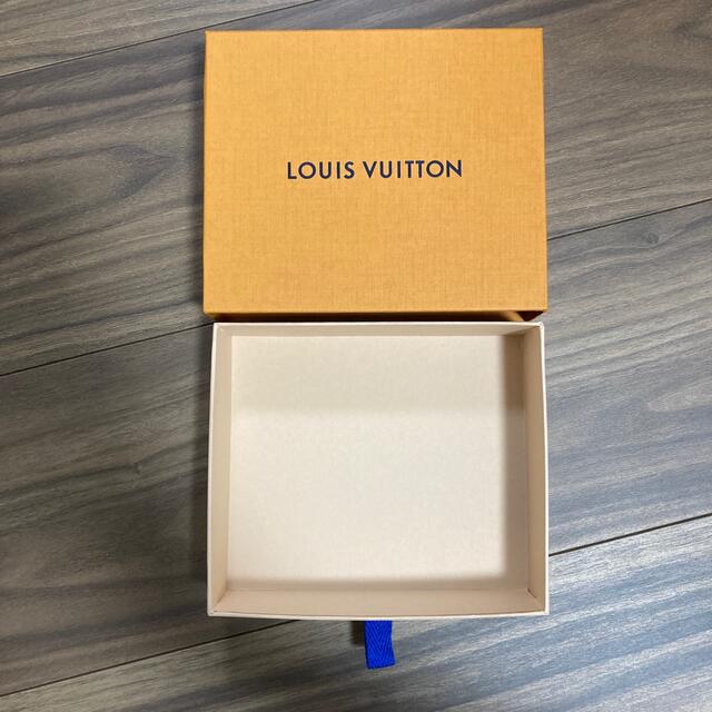 LOUIS VUITTON(ルイヴィトン)のLOUIS VUITTON ショップ箱 メンズのバッグ(その他)の商品写真