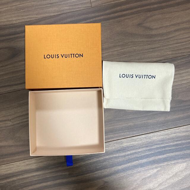 LOUIS VUITTON(ルイヴィトン)のLOUIS VUITTON ショップ箱 メンズのバッグ(その他)の商品写真