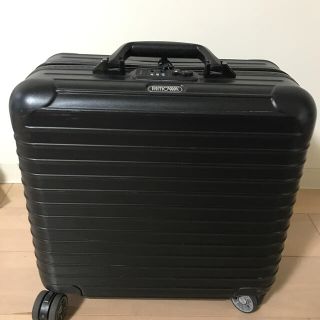 リモワ(RIMOWA)のリモワ　RIMOWA SALSA 黒　4輪　26リットル(トラベルバッグ/スーツケース)