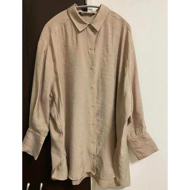 ZARA(ザラ)のSALE！ZARA オーバーサイズシャツ S レディースのトップス(シャツ/ブラウス(長袖/七分))の商品写真