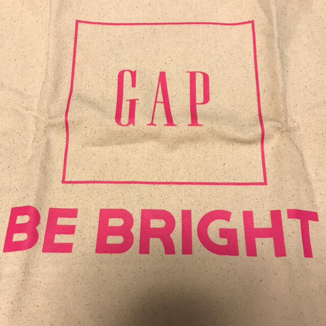 GAP(ギャップ)のGAP 大きなトートバッグ　エコバッグにも。 レディースのバッグ(トートバッグ)の商品写真