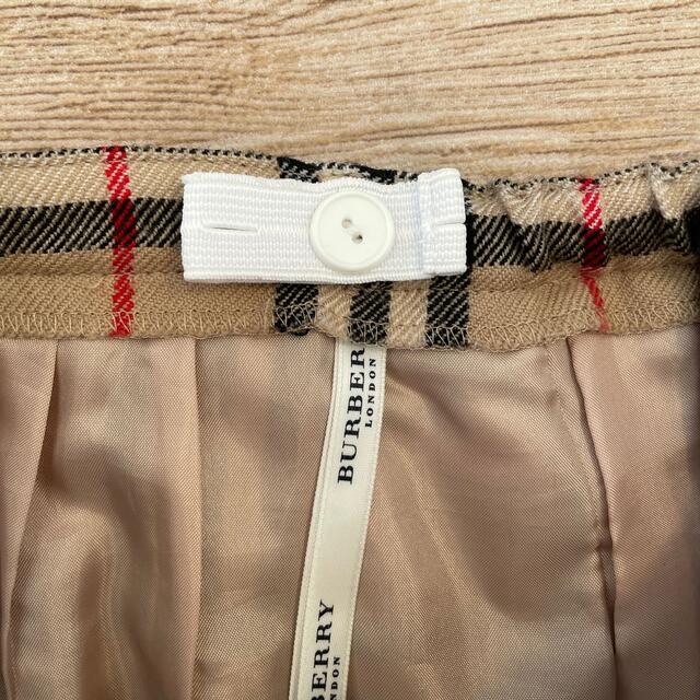 BURBERRY(バーバリー)のBurberry チェックスカート　120cm キッズ/ベビー/マタニティのキッズ服女の子用(90cm~)(スカート)の商品写真