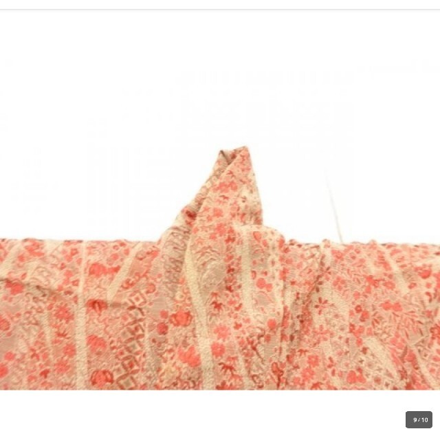 大正ロマン 熨斗に草花模様織り出し 小紋　着物　高級　絹交織　身丈162　裄64 レディースの水着/浴衣(着物)の商品写真