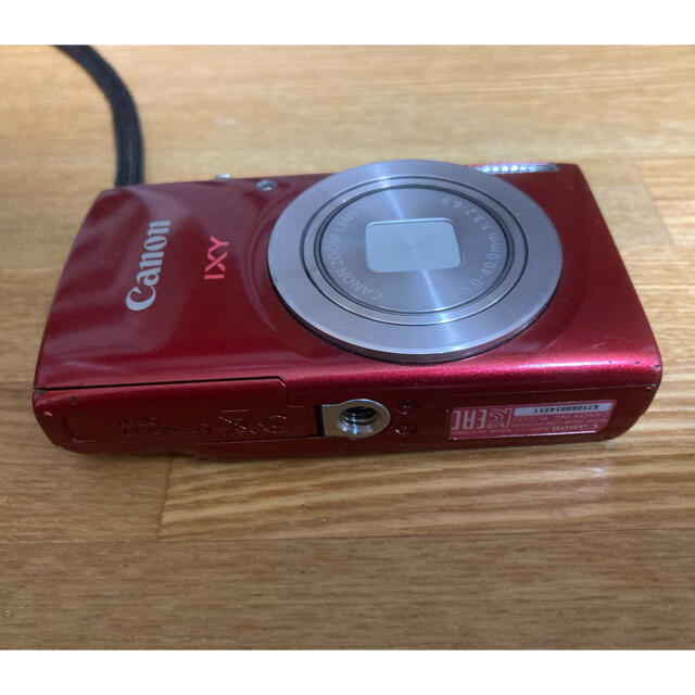 Canon(キヤノン)のixy200 赤 スマホ/家電/カメラのカメラ(コンパクトデジタルカメラ)の商品写真