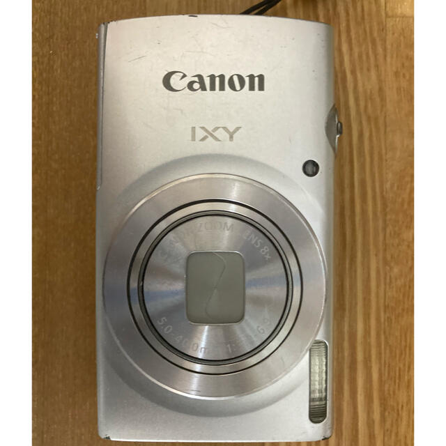 Canon(キヤノン)のixy200 シルバー スマホ/家電/カメラのカメラ(コンパクトデジタルカメラ)の商品写真