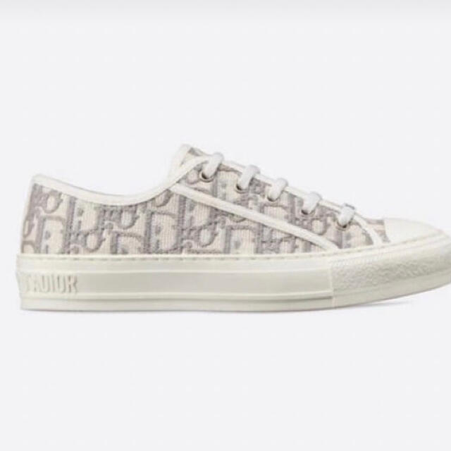 は自分にプチご褒美を Christian ★★★ ろこ出品 ★★★ - Dior スニーカー は自分にプチご褒美を Christian ★★★ ろこ出品 ★★★ - Dior スニーカー