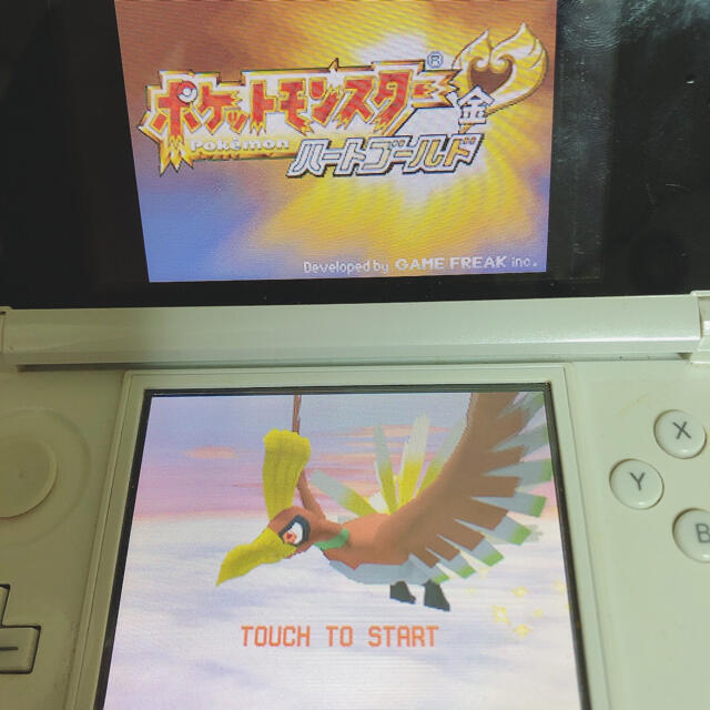 ポケモン(ポケモン)のポケモン DS ソフト　ホワイト　プラチナ エンタメ/ホビーのゲームソフト/ゲーム機本体(携帯用ゲームソフト)の商品写真