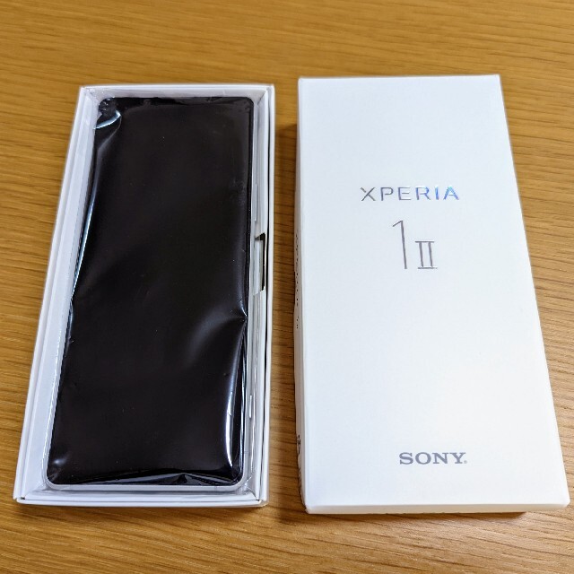 国内SIMフリー版 SONY XPERIA 1 II XQ-AT42  ホワイト