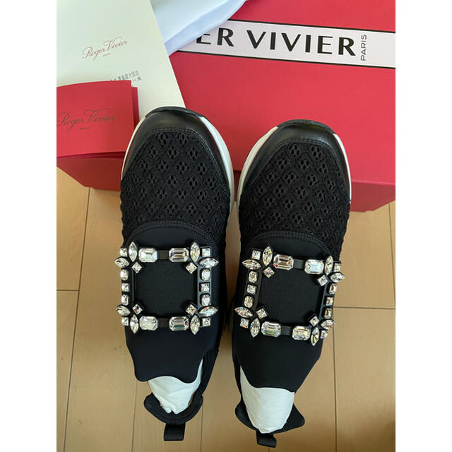 ROGER VIVIER(ロジェヴィヴィエ)のロジェヴィヴィエ/スニーカー レディースの靴/シューズ(スニーカー)の商品写真