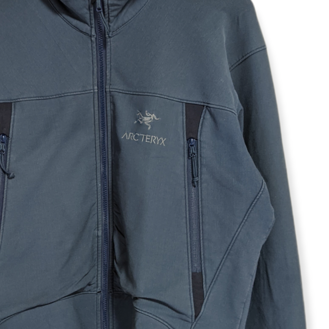 ARC'TERYX(アークテリクス)の⭐US限定・ビンテージ⭐アークテリクス　ポーラテック防水防寒ジャケット メンズのジャケット/アウター(ノーカラージャケット)の商品写真