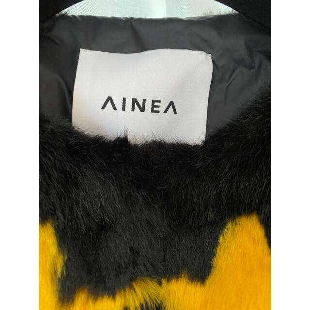 IZA南青山店購入）AINEAアイネア エコファーショートコート 試着のみ-