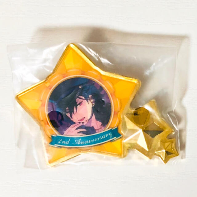 新品☆あんスタ☆UNDEAD【朔間零】ピンズ☆星型バッジ☆2点 新品☆あんスタ☆UNDEAD【朔間零】ピンズ☆星型バッジ☆2点