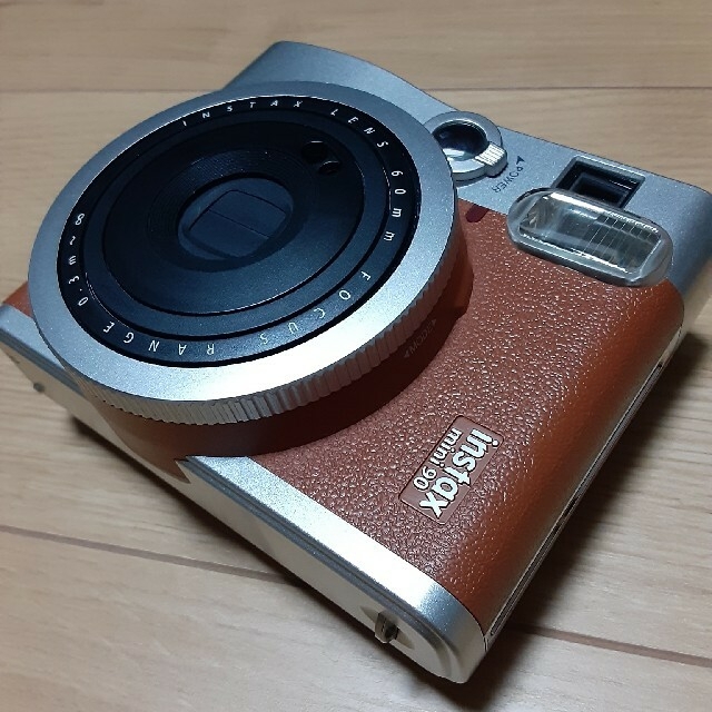 Instax mini 90 NEO CLASSIC チェキ