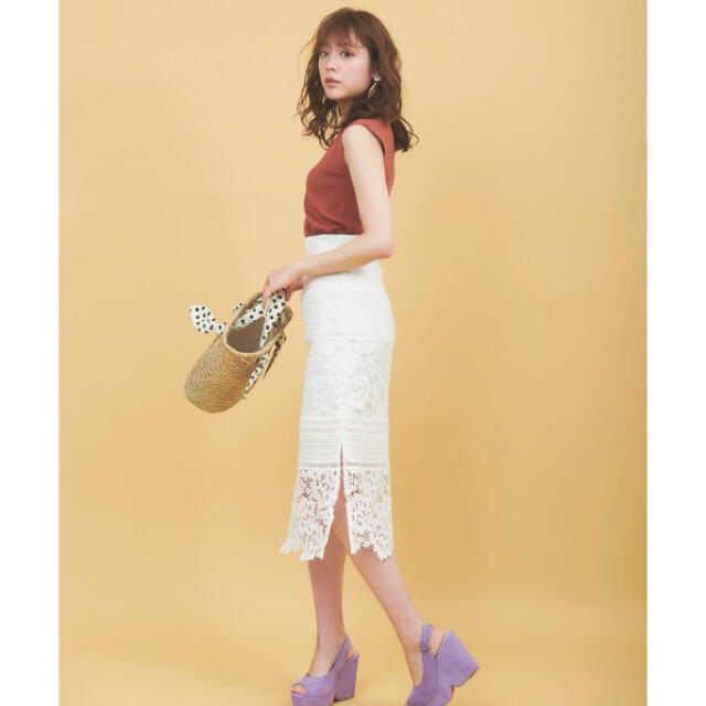 31 Sons de mode(トランテアンソンドゥモード)の白☆ ケミカルレース切替ロングタイトスカート レディースのスカート(ロングスカート)の商品写真