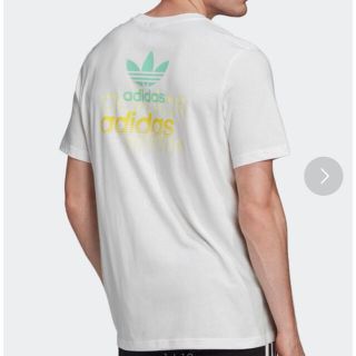 アディダス(adidas)のadidas Tシャツ(Tシャツ/カットソー(半袖/袖なし))