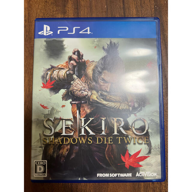 PlayStation4(プレイステーション4)の【送料無料】SEKIRO： SHADOWS DIE TWICE エンタメ/ホビーのゲームソフト/ゲーム機本体(家庭用ゲームソフト)の商品写真