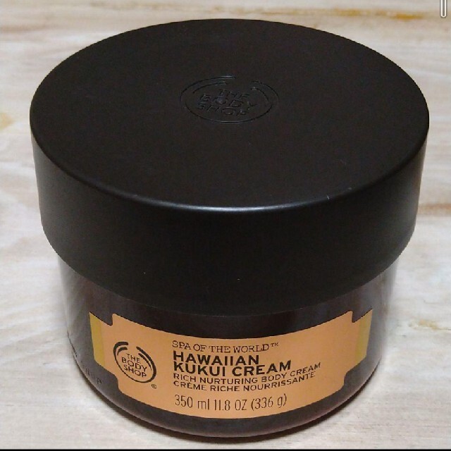 THE BODY SHOP(ザボディショップ)の☆ゆみっち様 専用☆【新品】ボディショップ ハワイアン リッチボディクリーム コスメ/美容のボディケア(ボディクリーム)の商品写真