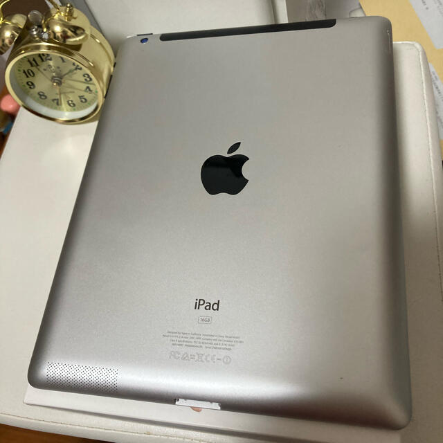 準美品　iPad3 16GB  WIFIモデル　アイパッド　第3世代