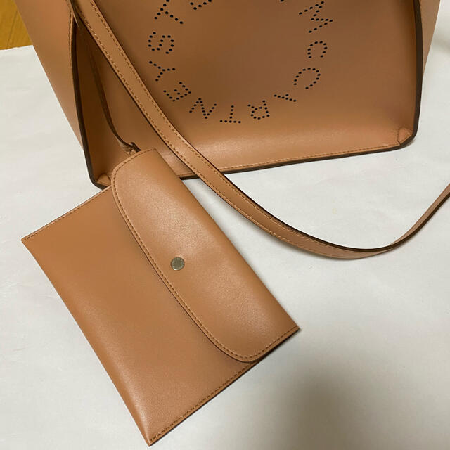 Stella McCartney(ステラマッカートニー)のぱー様専用！ステラマッカートニー！ロゴクロスボディーバッグ！最終値下げ レディースのバッグ(ショルダーバッグ)の商品写真