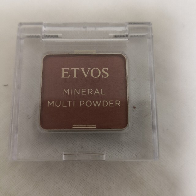 ETVOS(エトヴォス)のエトヴォス　ミネラルマルチパウダー　ヘルシーオレンジ コスメ/美容のベースメイク/化粧品(アイシャドウ)の商品写真
